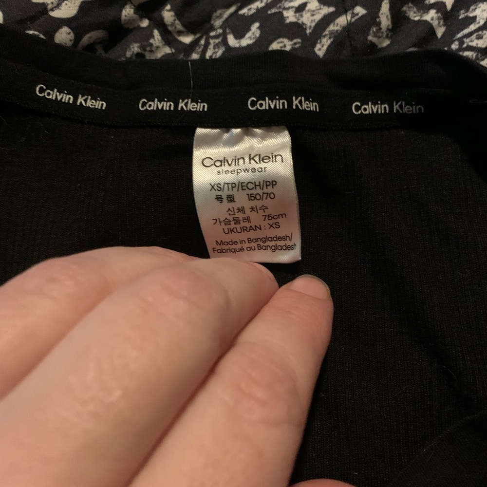 Calvin Klein oversized XS ribbed long sleeve black sleep shirt embroidered logo - Picture 5 of 6
